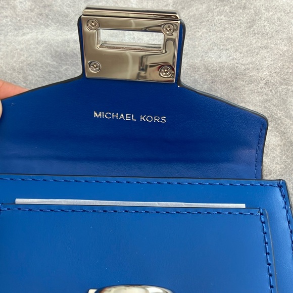 - Michael Kors Small Flap Wallet - Picture 4 of 5